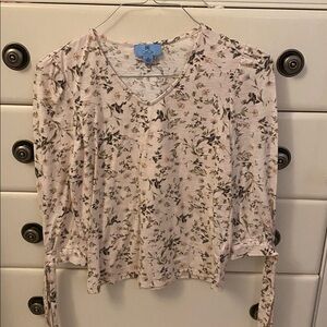 CeCe Pink Floral V-Neck Blouse Size: XS
